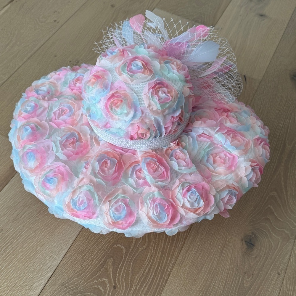 Bellissima Floral Overlay Dressy Derby Hat NWT - Picture 2 of 10